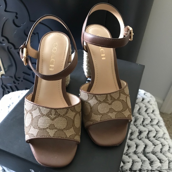 Coach Signature C Open Toe Sandal - Picture 2 of 13